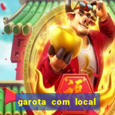 garota com local em santos